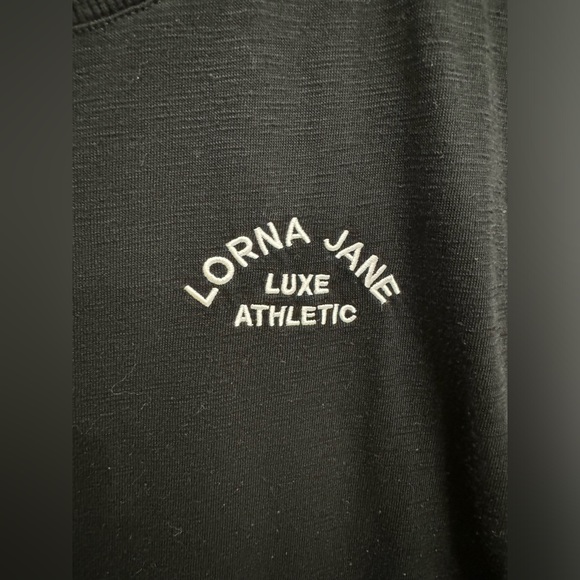 Lorna Jane Black logo T Shirt (L) - Picture 2 of 5